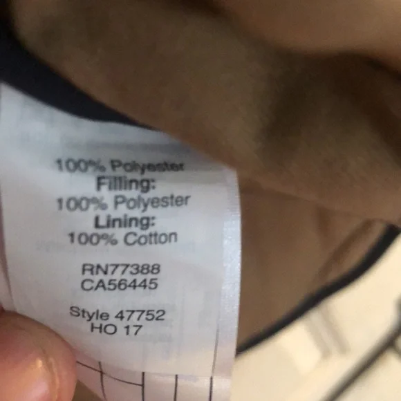 J Crew mens quilted vest size XL NWOT - Picture 9 of 9